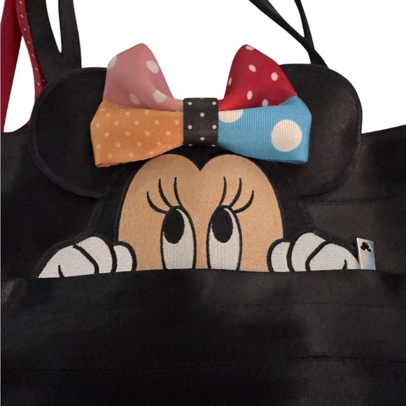 Harvey’s Disney Minnie Mouse Lots of Dots Purse - Picture 2 of 15